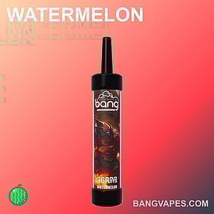 Bolígrafo vaporizador desechable Bang con sabor a sandía sobre un fondo degradado de color rojo con la palabra "SANDÍA" escrita en texto blanco grande en la parte superior y "BANGVAPES.COM" en la parte inferior.