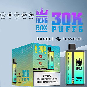 Anuncio de vapeo Bang Box 30K Puffs con caja de sabor verde azulado y dispositivo de cápsula sobre un fondo azul degradado, además de advertencia de nicotina.