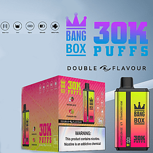 El kit de vapeo Bang Box 30K Puffs con caja rosa y cápsula de botella de color amarillo verdoso; incluye sabores de sandía, hielo y kiwi de fresa.