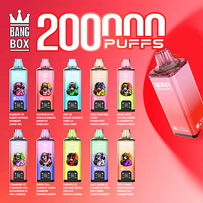 Un anuncio con fondo rojo brillante que muestra una fila de doce coloridas botellas de vapeo etiquetadas como Bang Box 2000 Puffs, con un gran dispositivo rosa a la derecha y los nombres de los sabores enumerados debajo de cada botella.