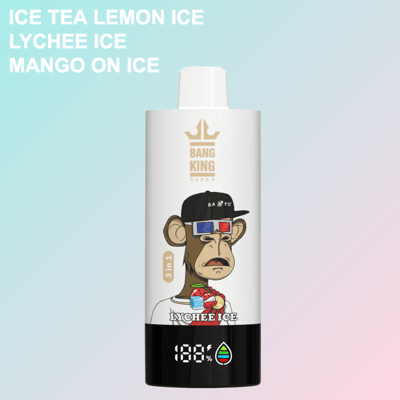 Bang King Vapen wegwerpvape-apparaat met een cartoonaap met een zwarte pet, met het opschrift "Lychee Ice" en afbeeldingen van lychee, ijs en een drankje, tegen een pastelkleurige achtergrond met een lijst van drie vape-smaken.