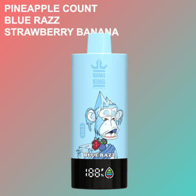Blue Bang King vape-apparaat met een geïllustreerde ijzige aap en gemengde bessen, tegen een roze en blauwgroen achtergrond met een tekst met de smaken Pineapple Count, Blue Razz en Strawberry Banana.