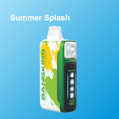 Summer Splash: un mod de vapeo verde y negro con una boquilla superior transparente y una pantalla de cuatro íconos, junto a una botella blanca estilo graffiti con toques amarillos y verdes, sobre un fondo azul degradado.