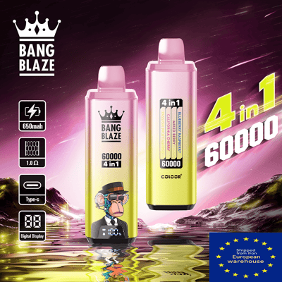 紫色の宇宙背景にピンクから黄色のグラデーションのボディを備えた 2 つの Bang Blaze 4-in-1 使い捨て電子タバコ ペン。左側のデバイスには漫画の猿のマスコットが特徴で、右側には大胆な「4 in 1 60000」のブランドが表示され、左側のアイコンには 650 mAh、1.0 オーム、USB Type-C、デジタル ディスプレイが表示され、右下にはヨーロッパの倉庫バッジが表示されます。.