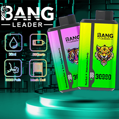 Immagine promozionale luminosa con capsule per vaporizzatori usa e getta Bang Leader in verde neon e viola con il logo della tigre, su un palco illuminato in verde acqua; le icone in primo piano indicano 36 ml, 550 mAh, 30.000 sbuffi e una bobina a rete.
