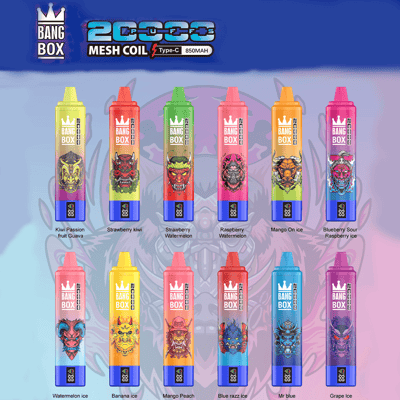 Dos filas de coloridas botellas de vaporizador Bang Box con ilustraciones con temas de monstruos, sobre un fondo degradado de azul a rosa.