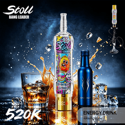 Werbeanzeige für Energy-Drink mit einer “Stoll Bang Leader”-Flasche neben einer blauen Dose und Eis mit Spritzeffekten