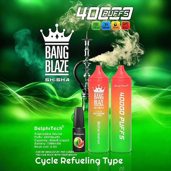 Werbung für die elektronische Shisha-E-Zigarette Bang Blaze. Zu sehen sind zwei große rot-orangefarbene E-Zigarette-Geräte mit Wassermelonengeschmack und der Aufschrift „40.000 Züge“, eine Wasserpfeife mit Rauch und eine kleine Flasche E-Liquid, alles vor einem leuchtend grünen, rauchigen Hintergrund mit Produktdetails und Markenzeichen.