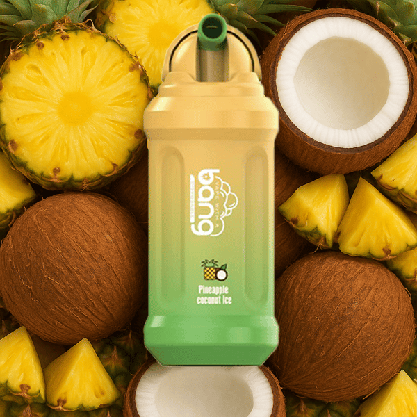 Urządzenie do waporyzacji o smaku ananasowo-kokosowym z żółto-zielonym gradientem, umieszczone na tle całych i przekrojonych kokosów, plasterków ananasa i kawałków.