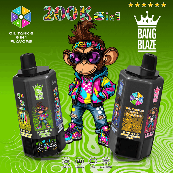 Ein farbenfroher Cartoon-Affe mit Sonnenbrille und farbenfroher Jacke steht zwischen zwei schwarzen Öltank-Vaporizern mit der Aufschrift „Bang Blaze“ auf einem lindgrünen Hintergrund mit Wirbeln.
