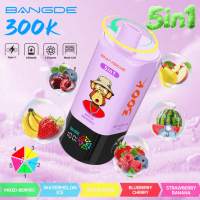 Verre smoothie violet avec “ Mixed Berries ” et “ Watermelon Ice ”, entouré de fruits et de bulles de glace